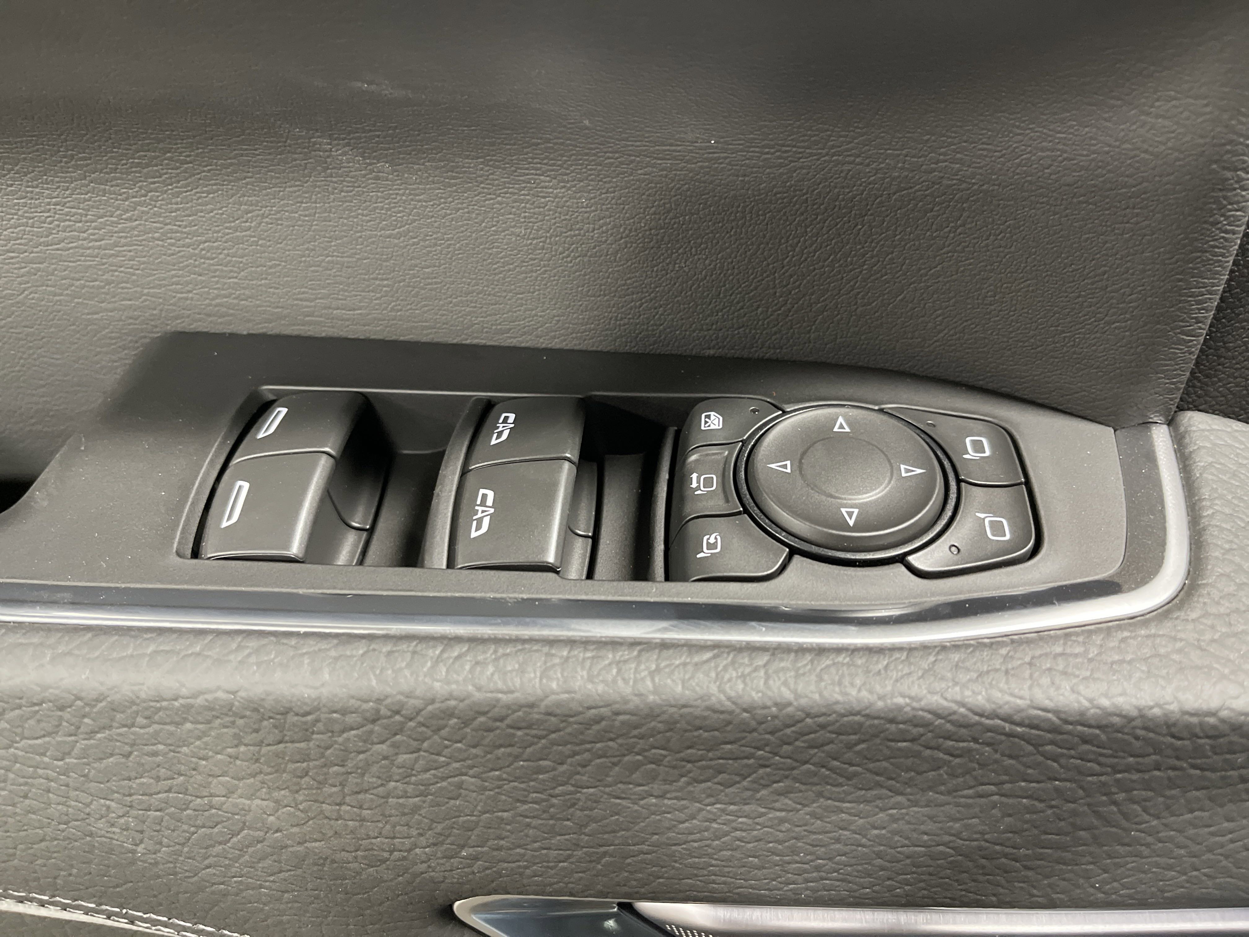 2026 Gmc Sierra 2500 HD Denali photo 4