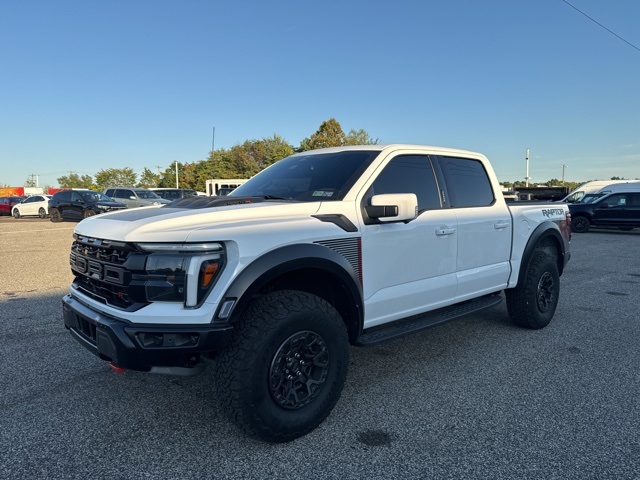 2024 Ford F-150 Raptor photo 2