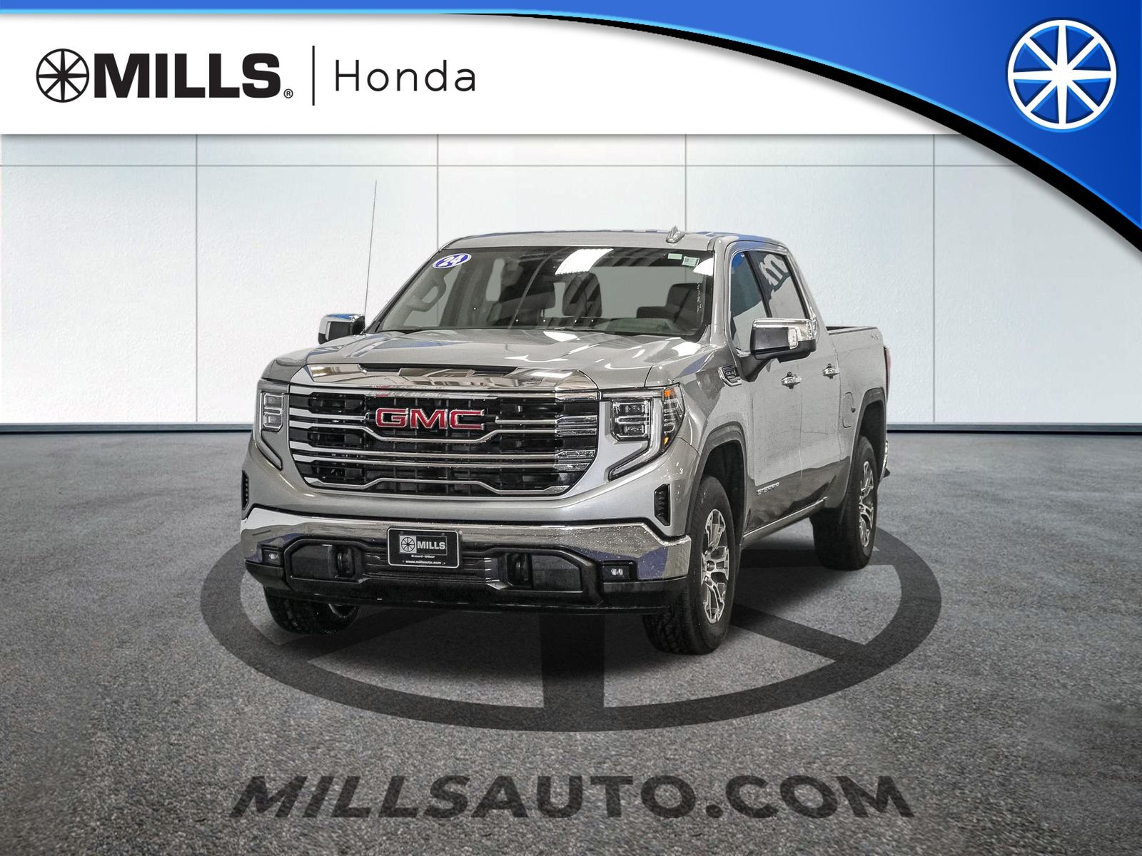 2024 GMC Sierra 1500 SLT's photo