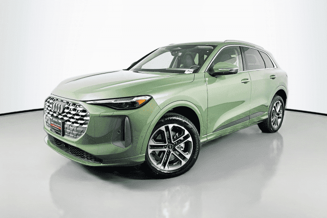 2025 Audi New Q5 Premium Plus's photo