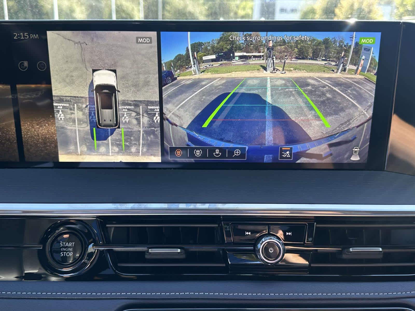 2026 Infiniti QX80 Sensory photo 20