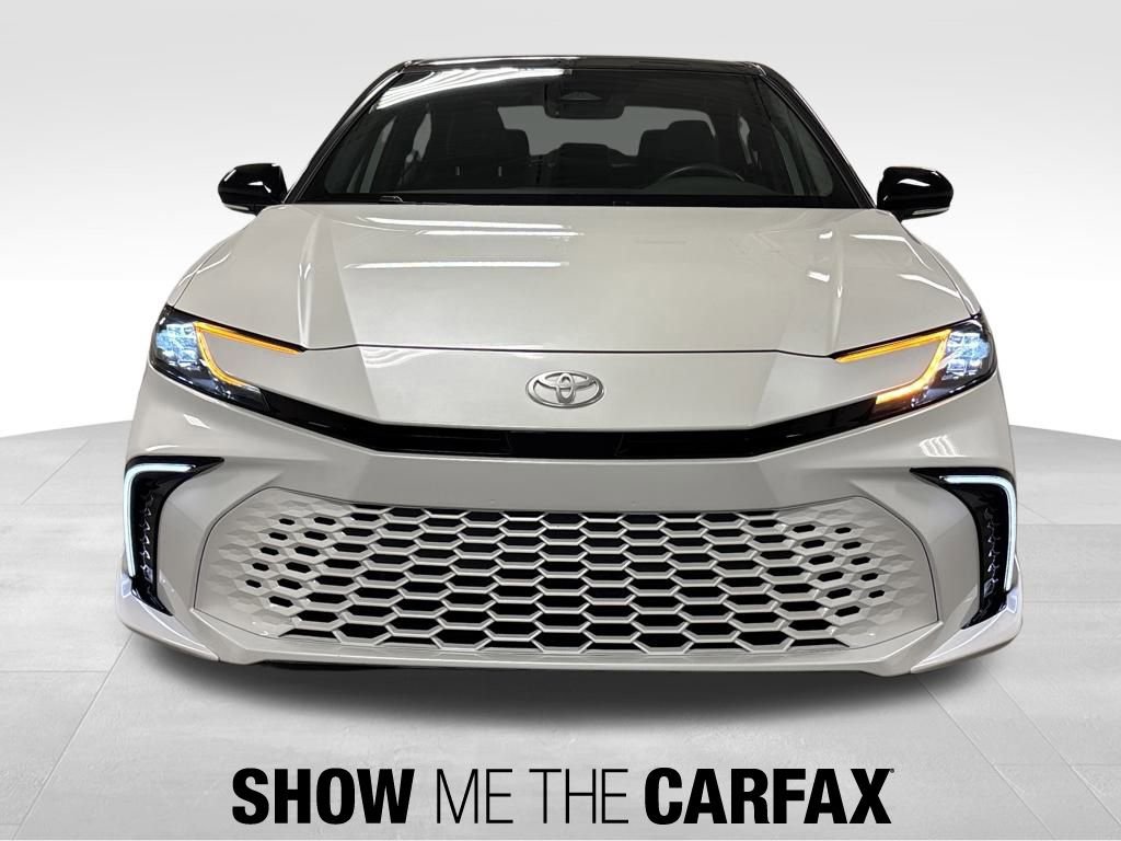 2025 Toyota Camry XSE photo 4