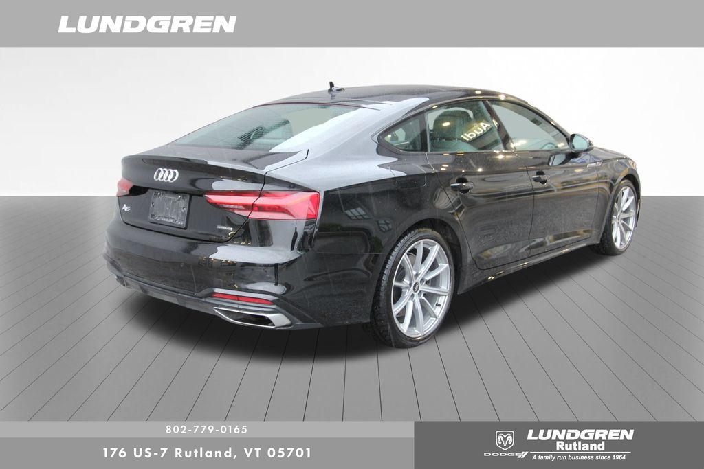 2025 Audi A5 45 S line Premium Quattro photo 3
