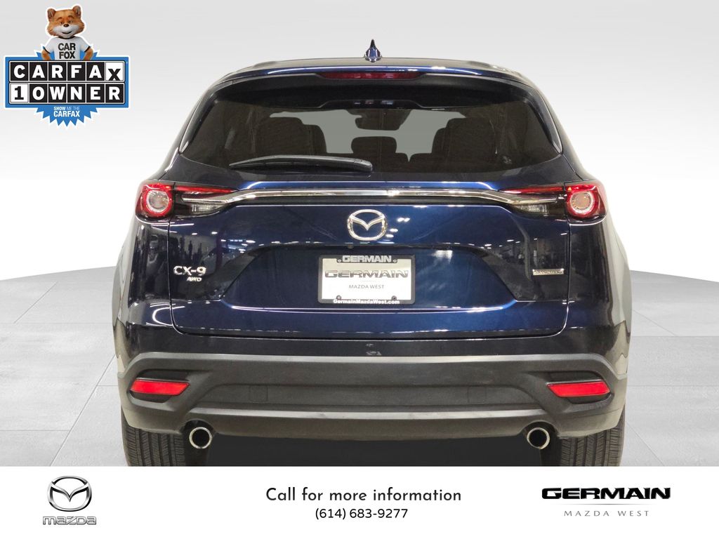 2023 Mazda CX-9 Touring photo 4