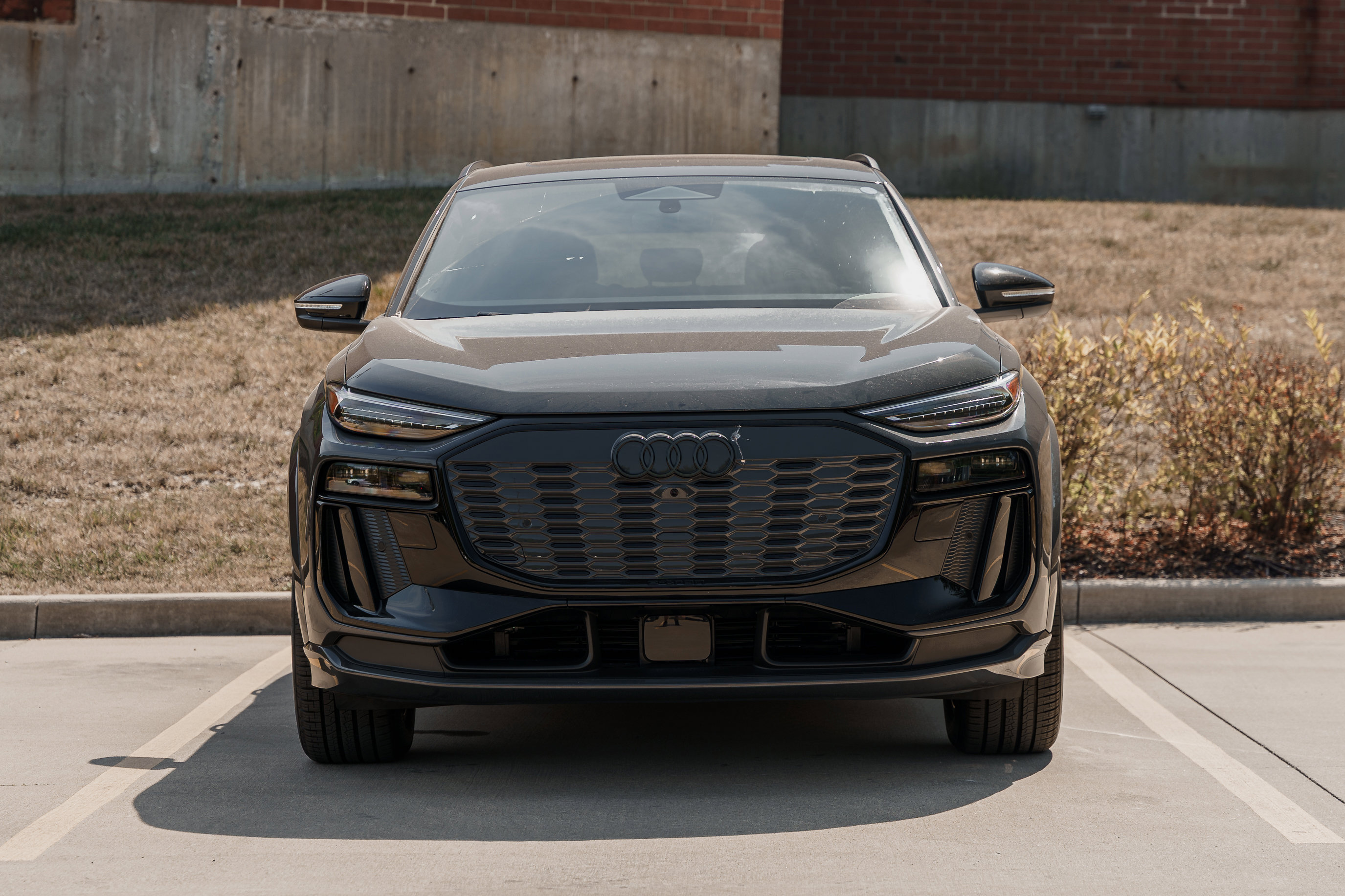 2025 Audi SQ6 photo 30