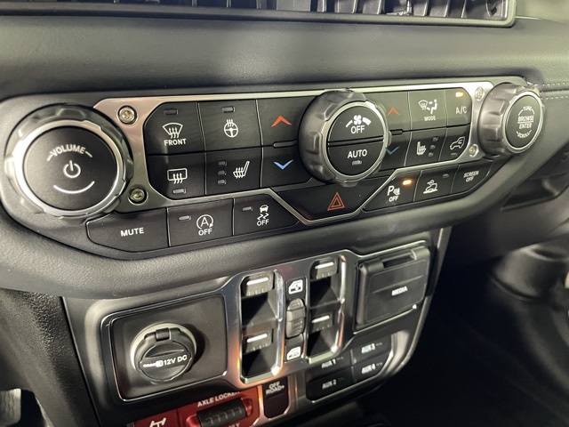 2025 Jeep Gladiator Mojave photo 30