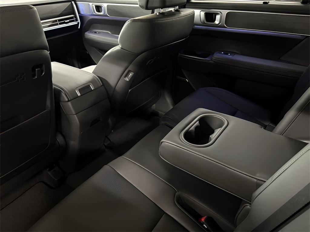 2025 Hyundai Santa Fe Limited photo 27