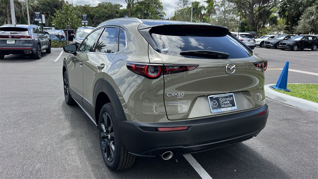 2024 Mazda CX-30 2.5 Turbo Carbon photo 12