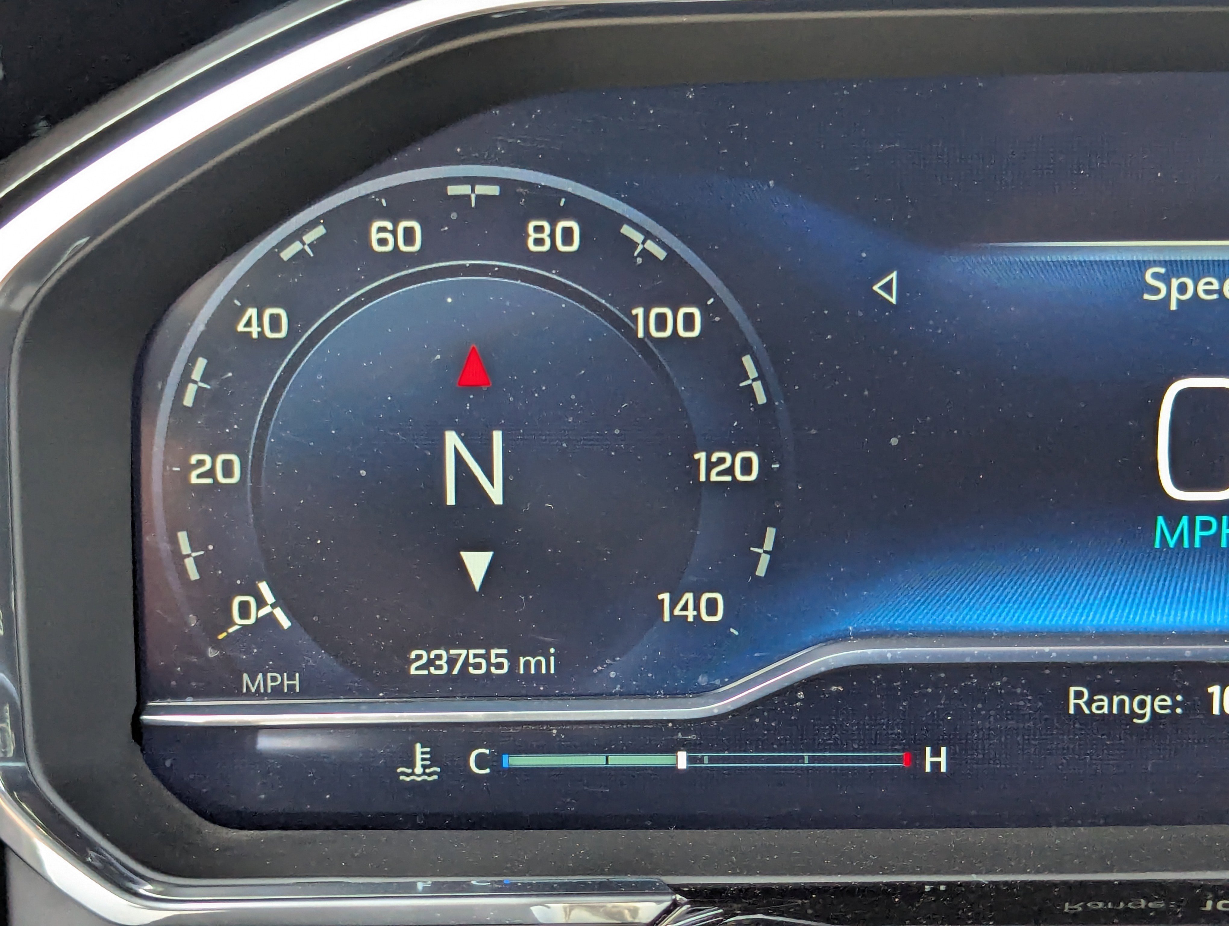 2022 Chevrolet Silverado 1500 LT photo 3