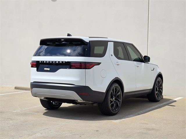 2025 Land Rover Discovery S photo 2