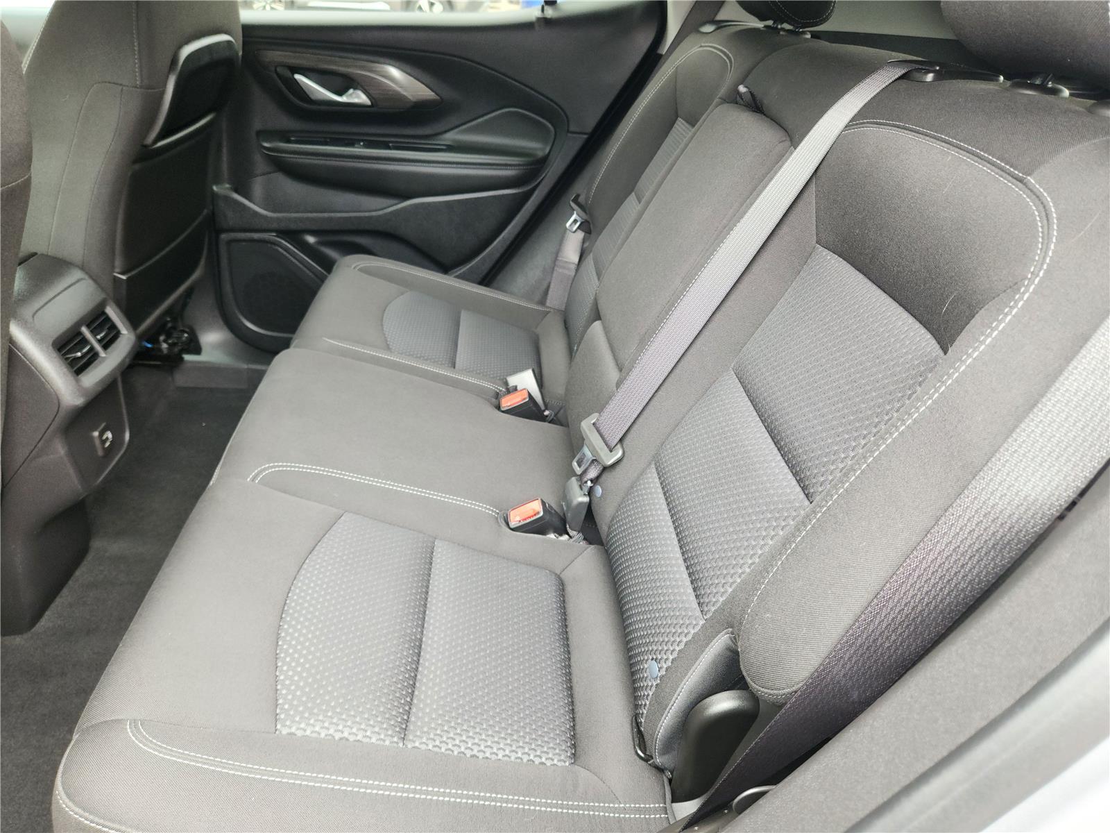 2024 Gmc Terrain SLE photo 11