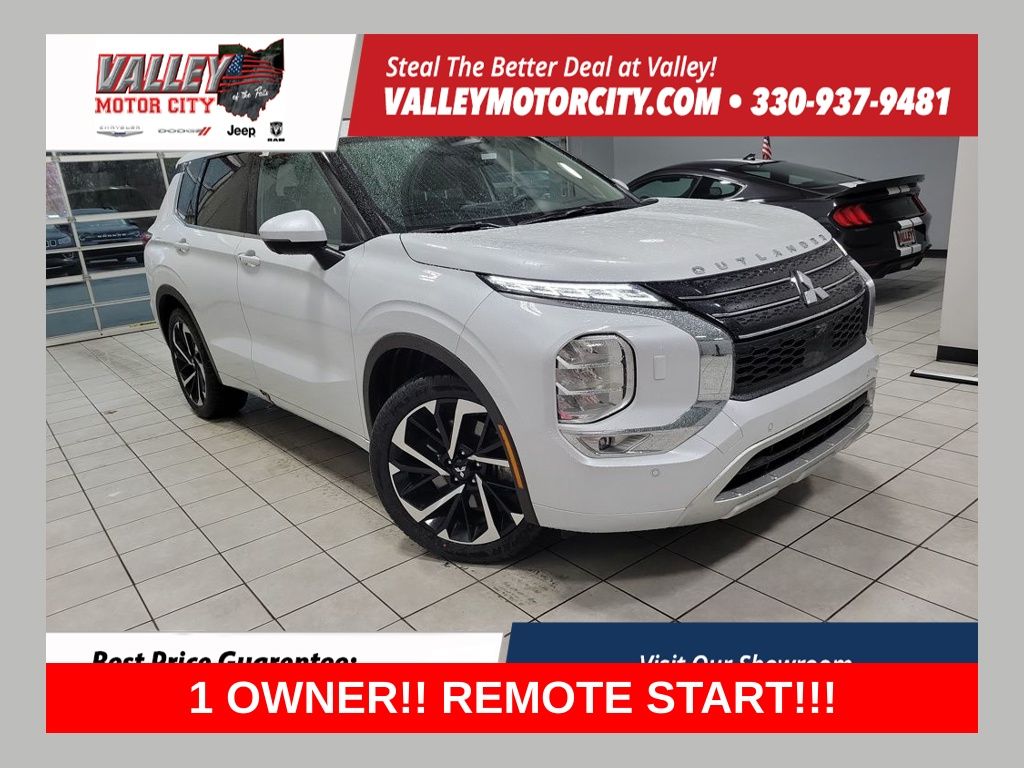 2024 Mitsubishi Outlander SEL's photo