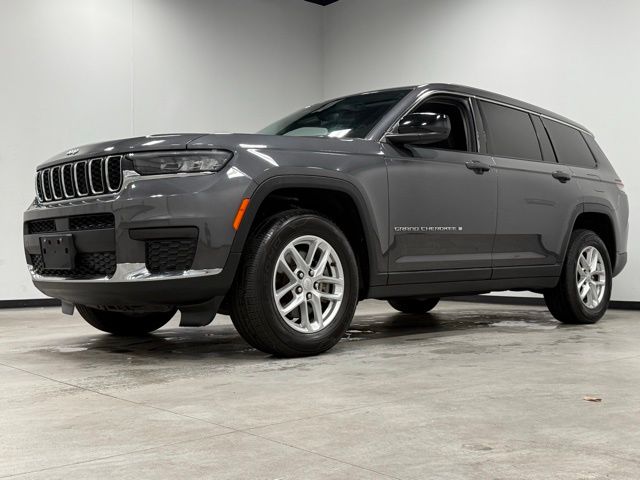 2021 Jeep Grand Cherokee Laredo photo 4