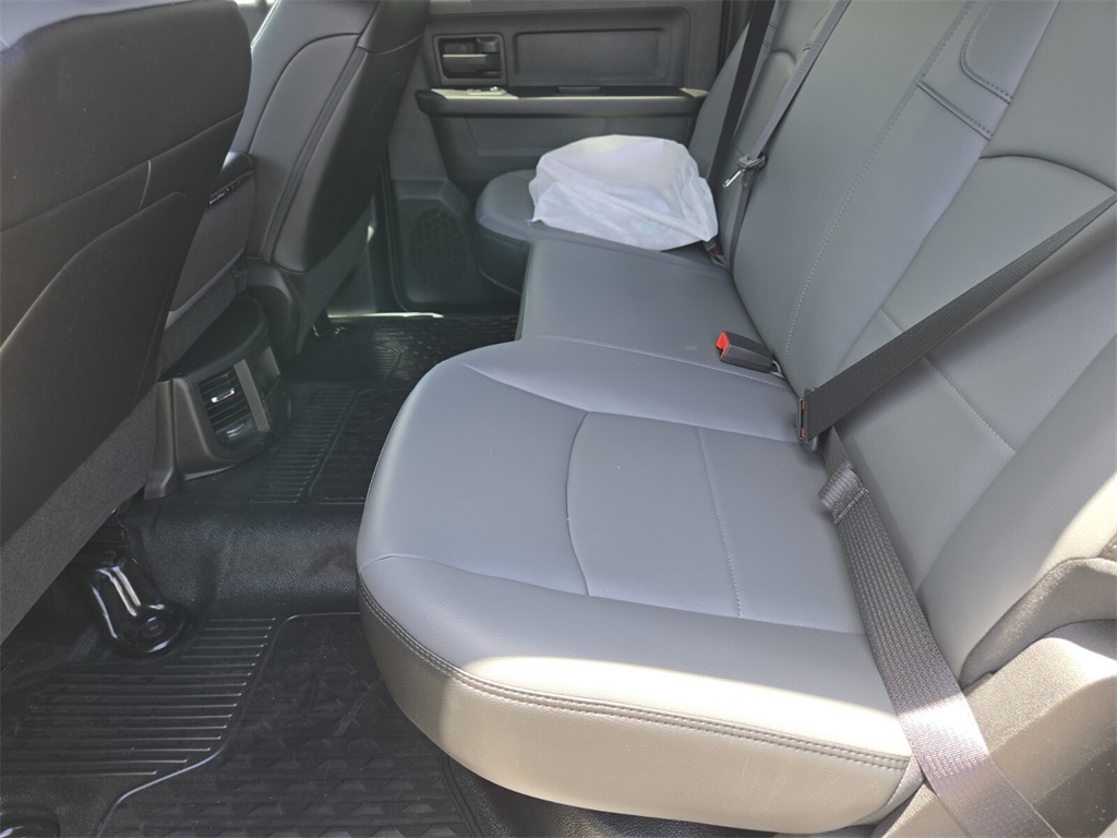 2025 Ram 3500 Tradesman photo 7