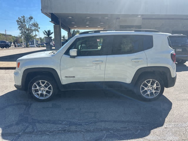 2021 Jeep Renegade Latitude photo 2