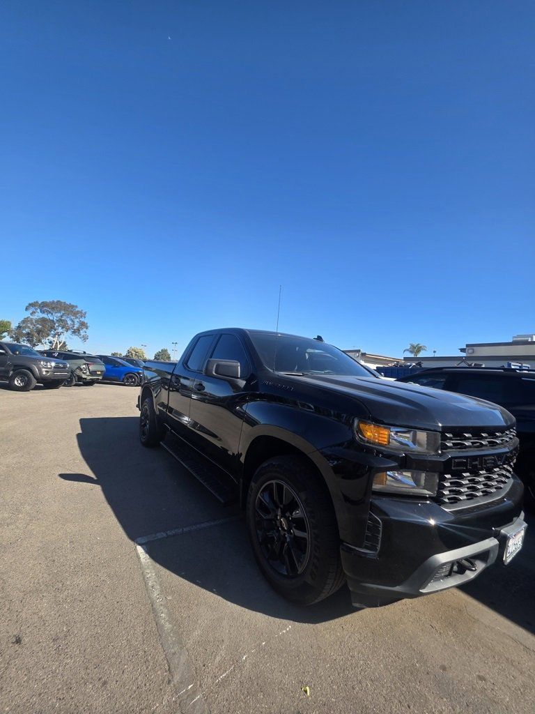 2021 Chevrolet Silverado 1500 Custom