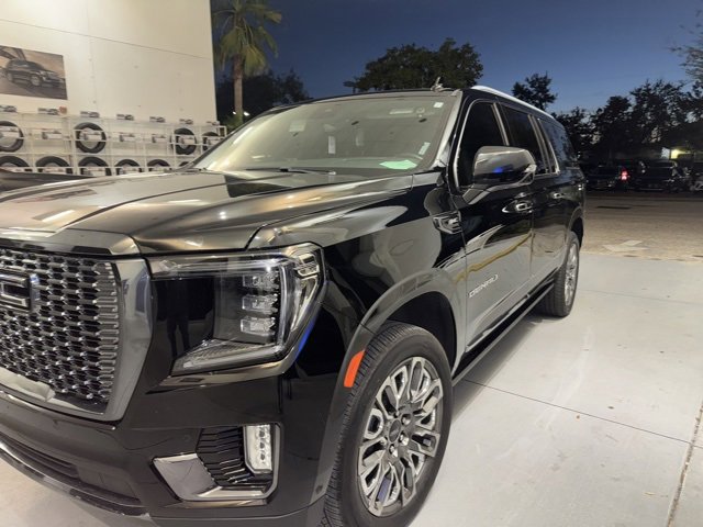 2023 Gmc Yukon XL Denali Ultimate photo 2