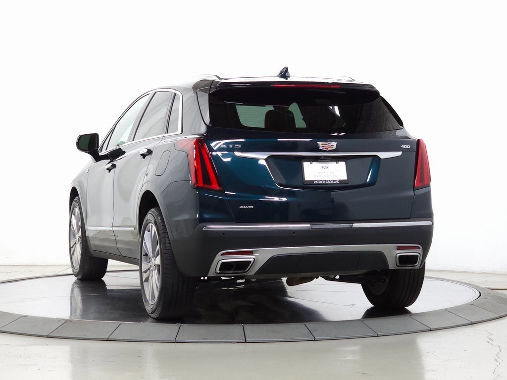 2024 Cadillac XT5 Premium Luxury photo 3