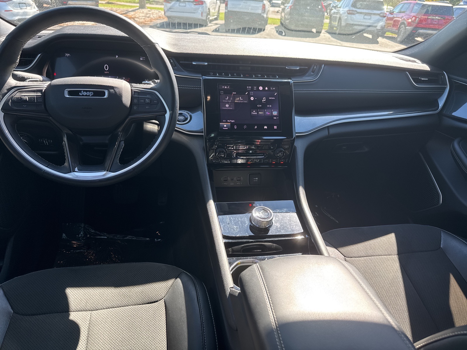 2022 Jeep Grand Cherokee Altitude photo 13