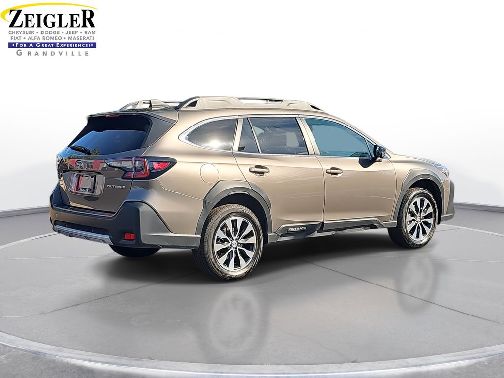 2024 Subaru Outback Limited photo 3