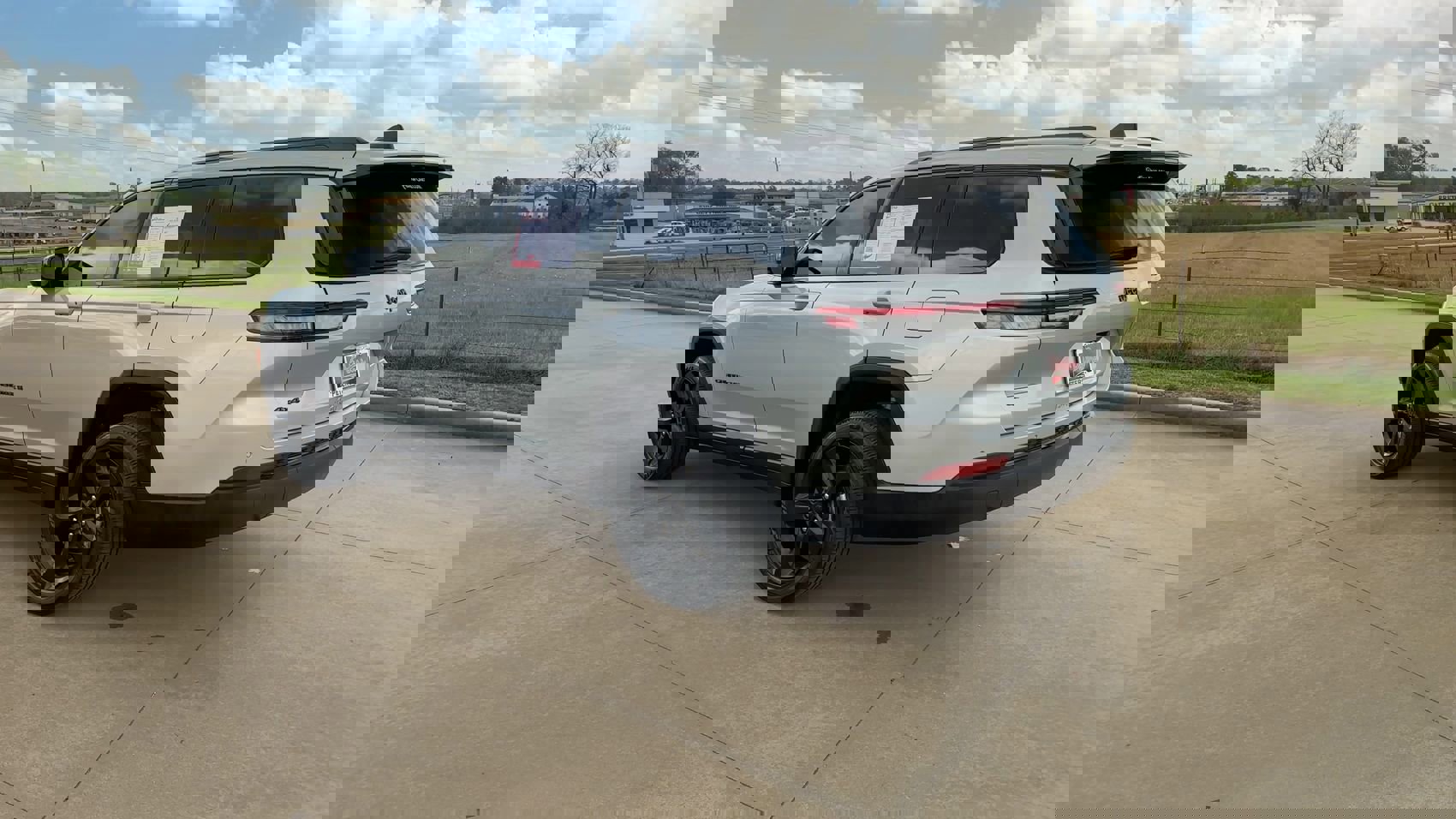 2025 Jeep Grand Cherokee Altitude X photo 6