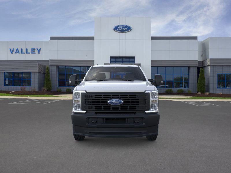 2026 Ford F-350 XL photo 7