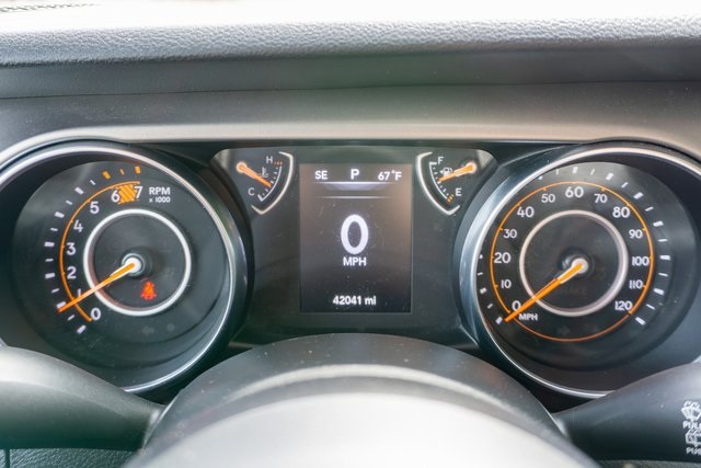 2020 Jeep Wrangler Sport S photo 13