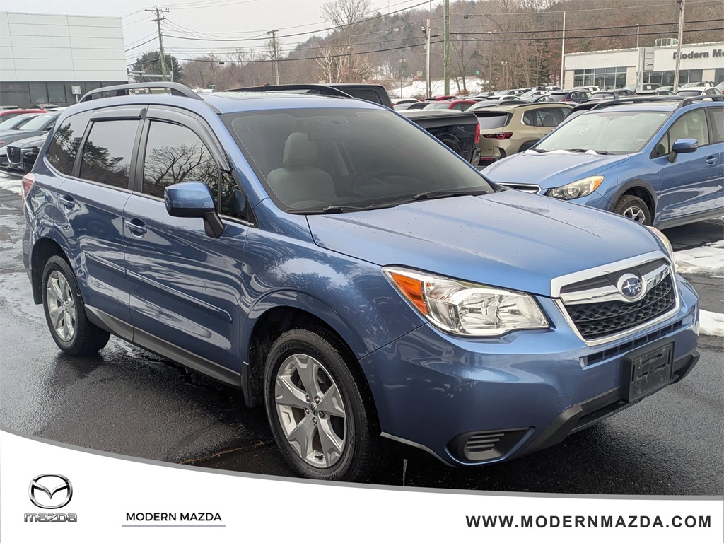 2015 Subaru Forester Premium's photo