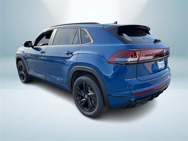2025 Volkswagen Atlas Cross Sport SEL R-Line photo 3