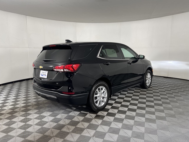 2023 Chevrolet Equinox LT photo 11