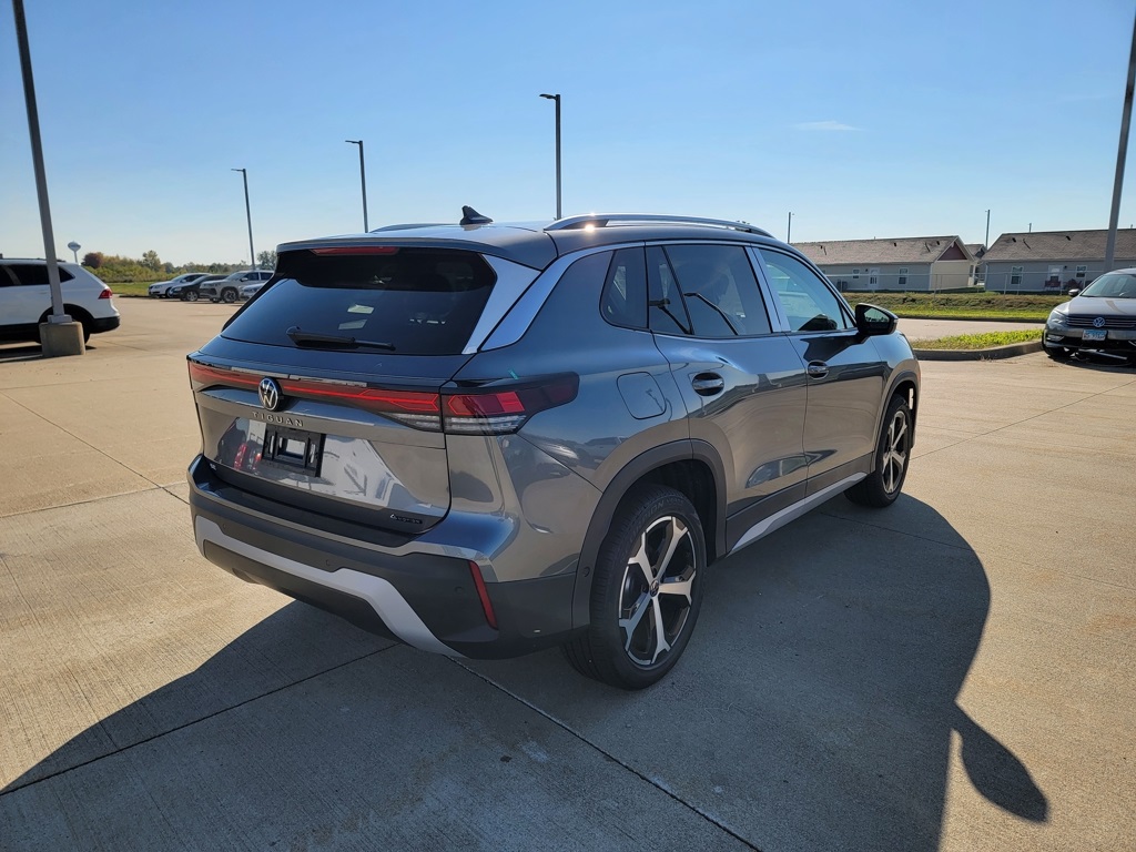 2026 Volkswagen Tiguan SE photo 2