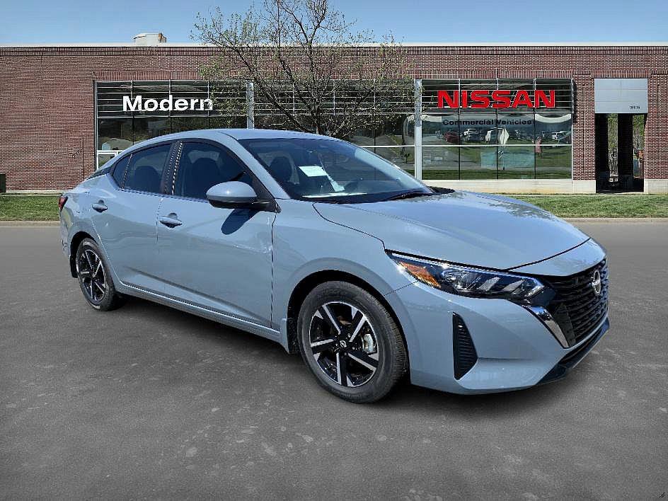 2025 Nissan Sentra SV photo 5