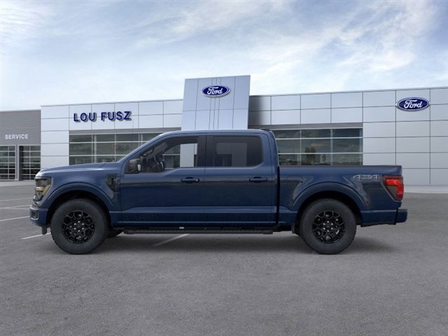 2025 Ford F-150 XLT photo 3