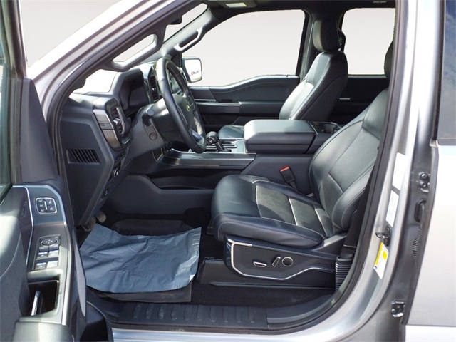 2023 Ford F-150 Lariat photo 8