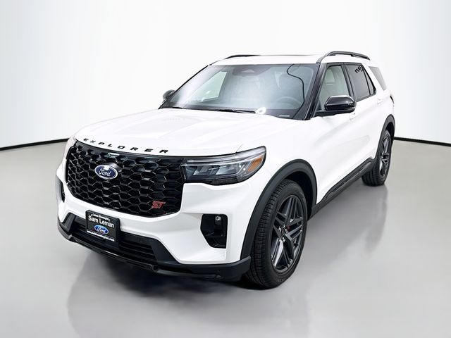2025 Ford Explorer ST photo 3