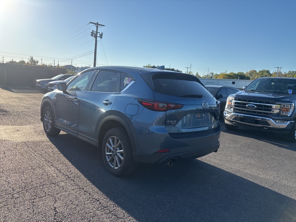 2023 Mazda CX-5 2.5 Select photo 4