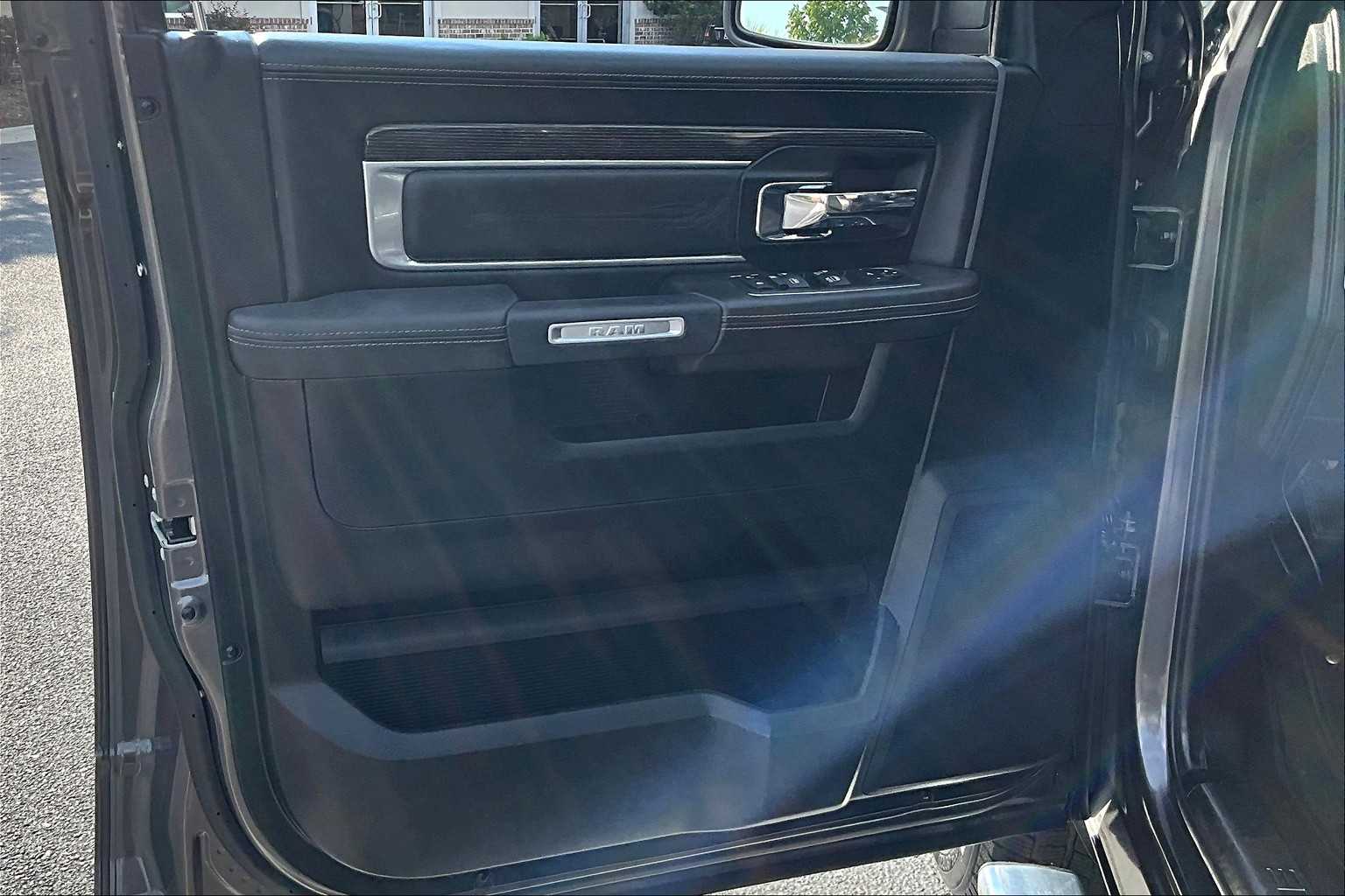 2016 Ram 1500 Longhorn Limited photo 20