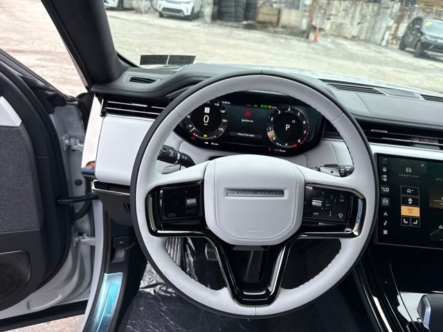 2025 Land Rover Range Rover Sport Autobiography photo 4