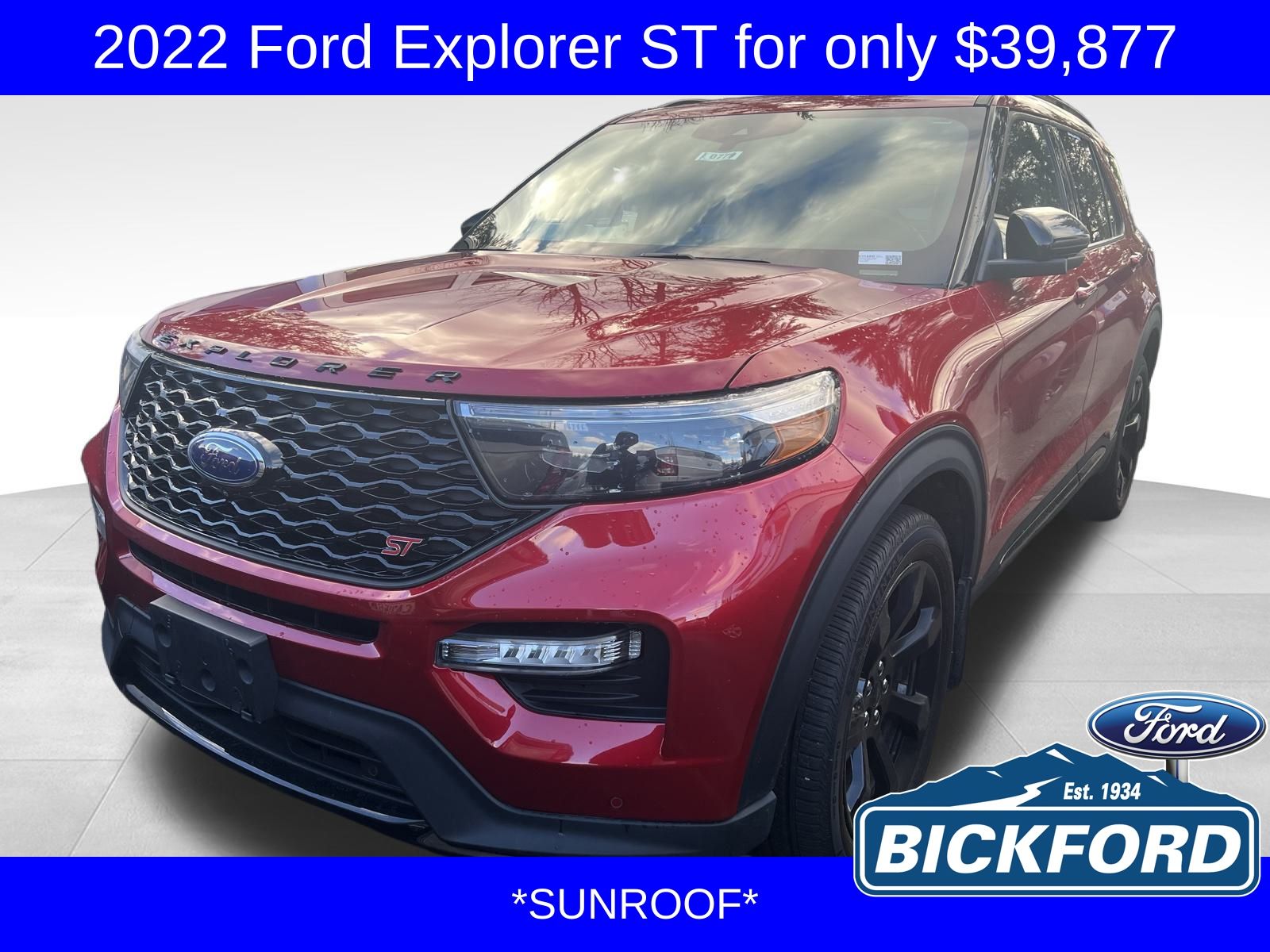 2022 Ford Explorer ST's photo