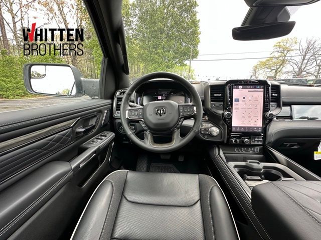 2025 Ram 1500 Limited photo 16