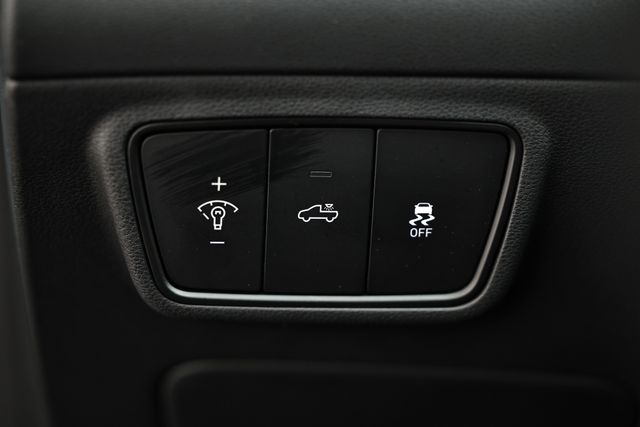 2024 Hyundai Santa Cruz Limited photo 18