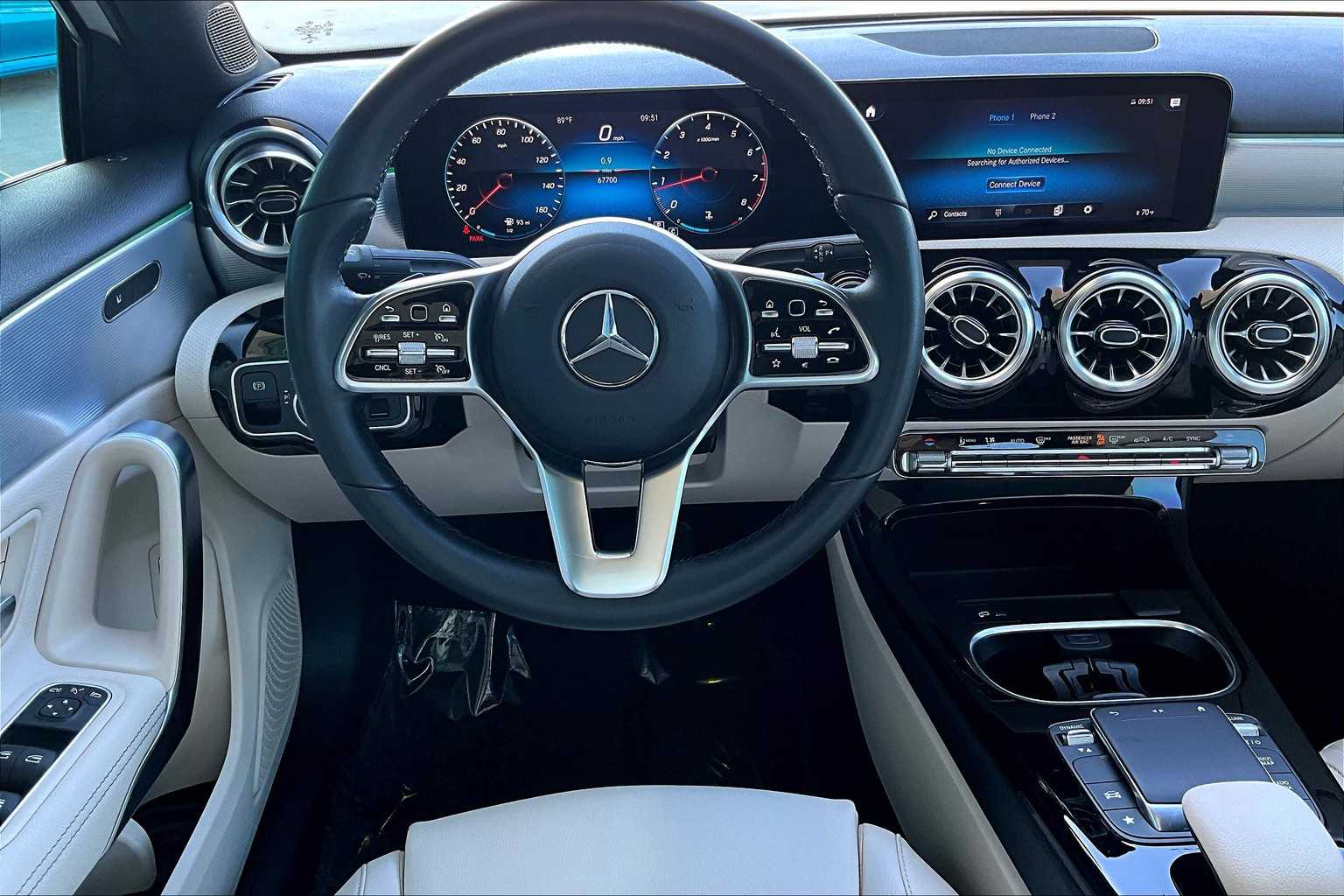 2022 Mercedes Benz A 220 photo 5