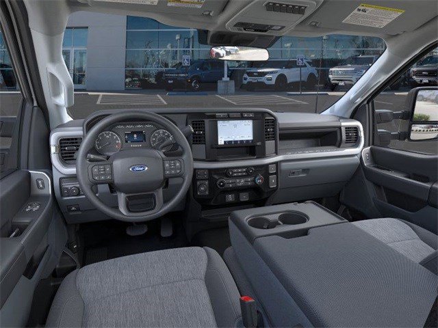 2024 Ford F-250 XL photo 9