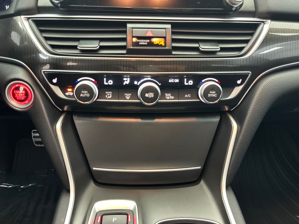 2022 Honda Accord Sport 2.0T photo 19