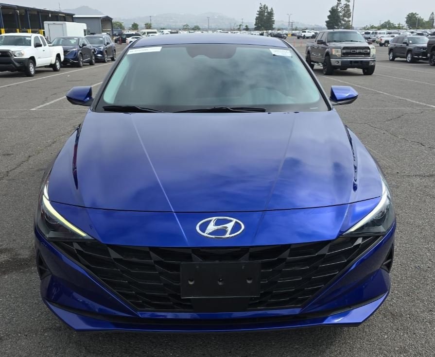 Used 2022 Hyundai Elantra SEL with VIN 5NPLS4AG6NH053113 for sale in Kansas City