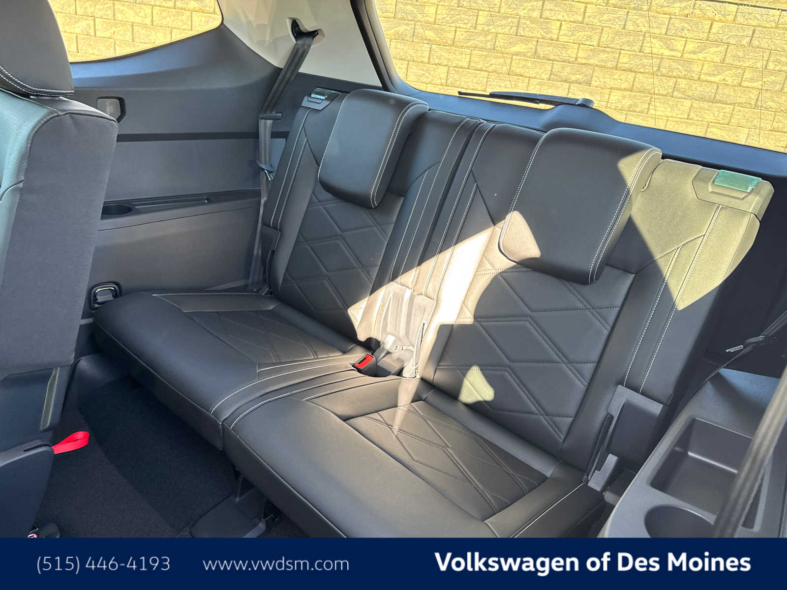 2025 Volkswagen Atlas SE Technology photo 12