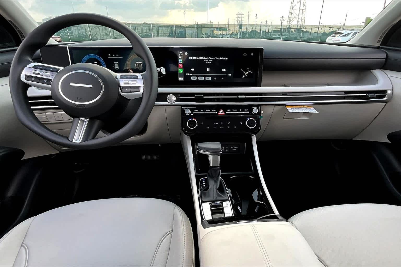 2025 Hyundai Tucson SEL Sport photo 2