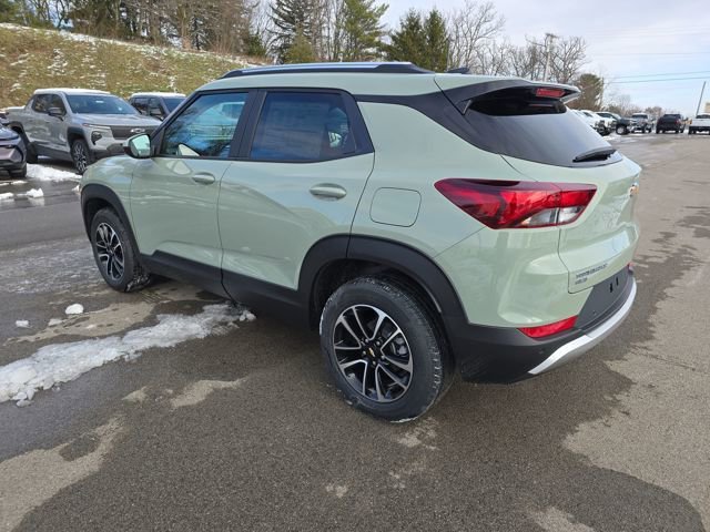 2026 Chevrolet Trailblazer LT photo 3
