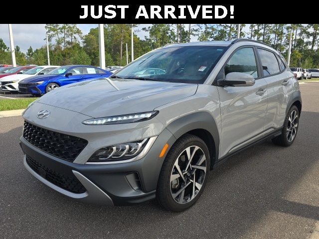 2023 Hyundai Kona Limited's photo