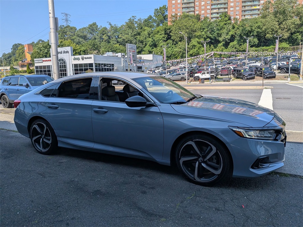 2021 Honda Accord Sport photo 4